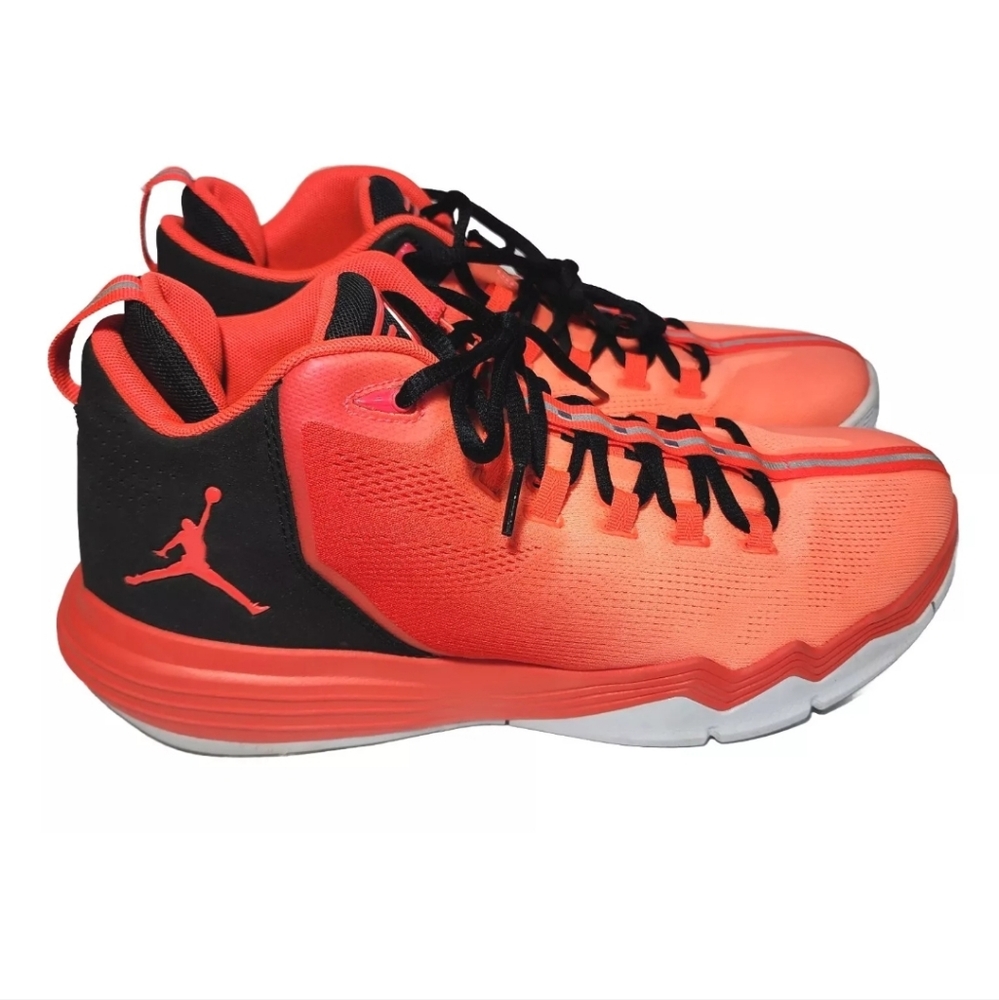 Jordan Jordans Bright Mango Men's Size 9.5 Basketball Shoes 833909-603 EUC